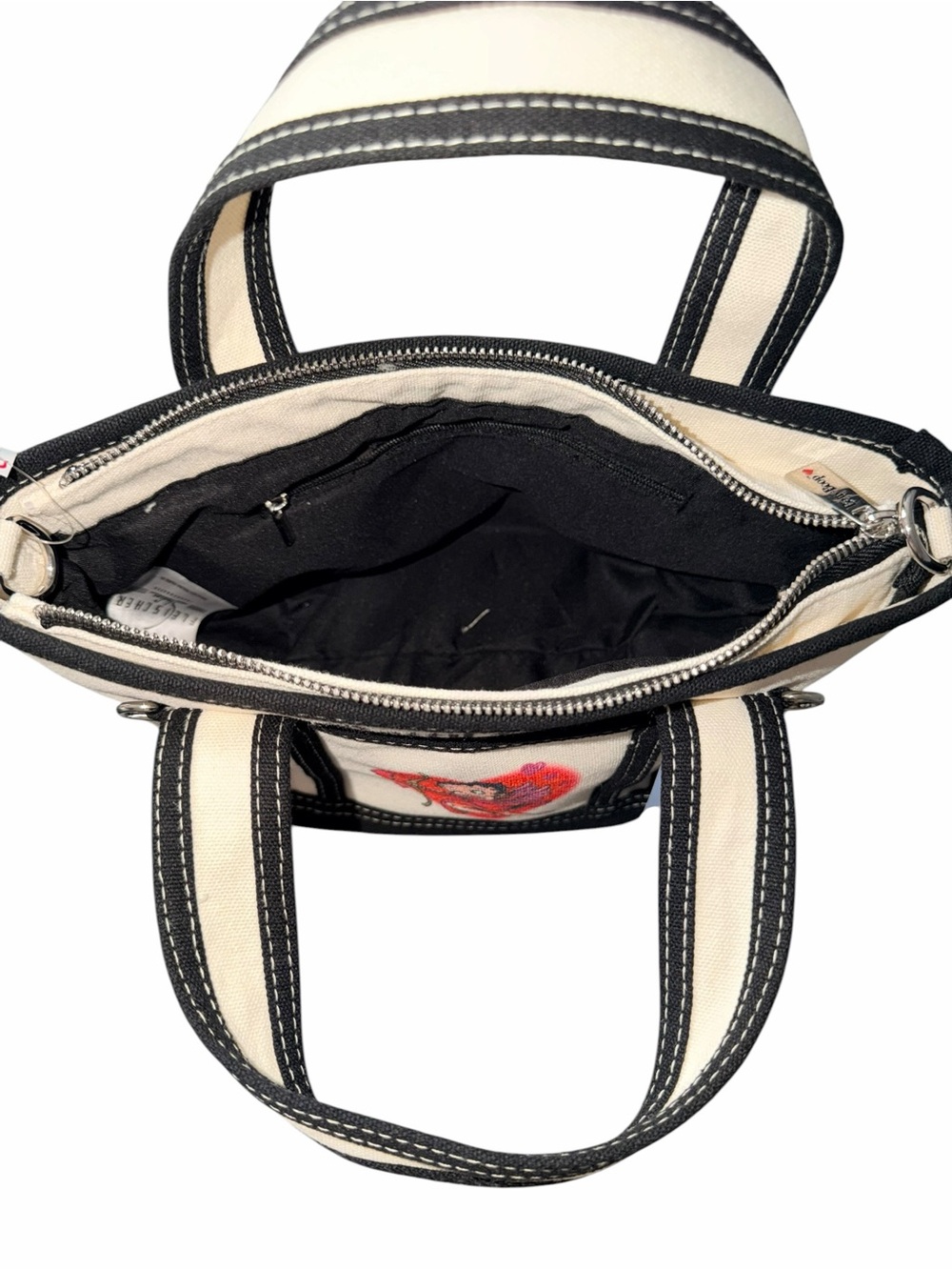 Betty Boop Cream and Black Canvas Tote with Heart Archer Graphic - Picture 3 of 3